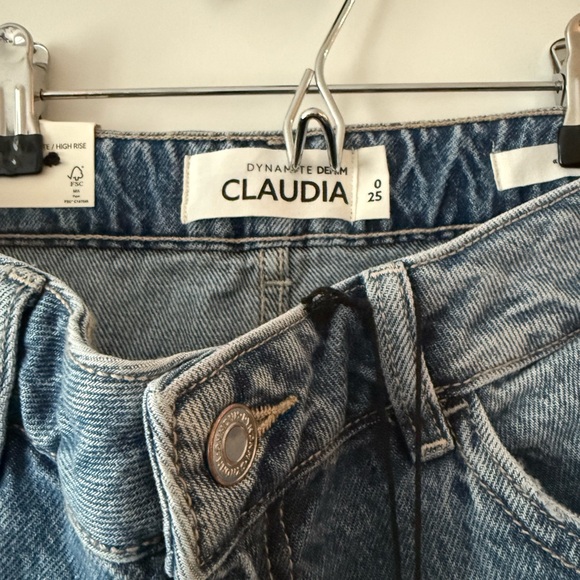 Dynamite Claudia High Rise Mom Jeans - Picture 3 of 3